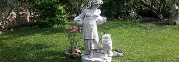 Statue-en-pierre-décoration-du-jardin