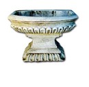 VASE RECTANGULAIRE SUR PIED CARRE