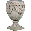 Vase sur pied avec Fleurs et Anneaux