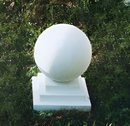 Chapeau de pilier Boule sur 3 marches 