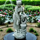 Statue de jardin en pierre Femme : La Puiseuse