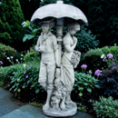 Statue de jardin en pierre Amoureux Sous Parapluie