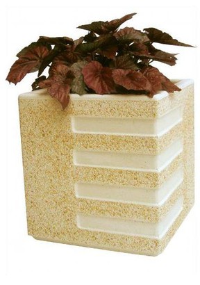 Vase carré en gravier lavé (petit)