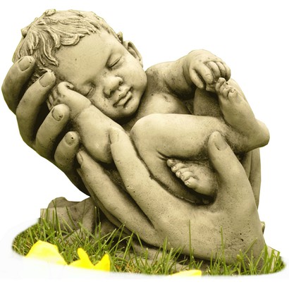 Statue Bébé Endormi dans une main