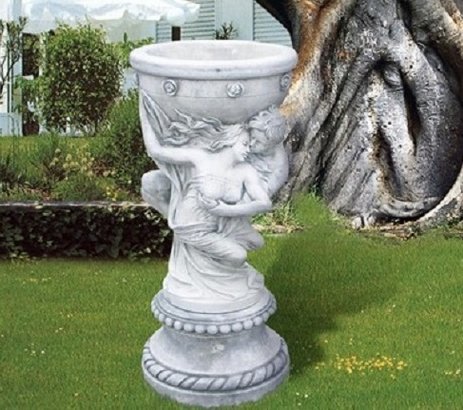 GRAND VASE AVEC COUPLE ENLACE