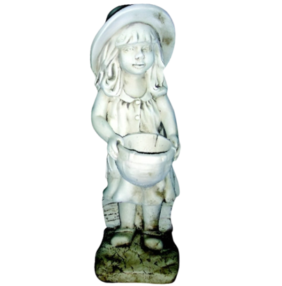 STATUE FILLETTE AU CHAPEAU PORTANT UN BOL