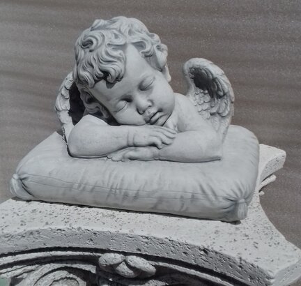  Buste Angelot endormi sur un coussin