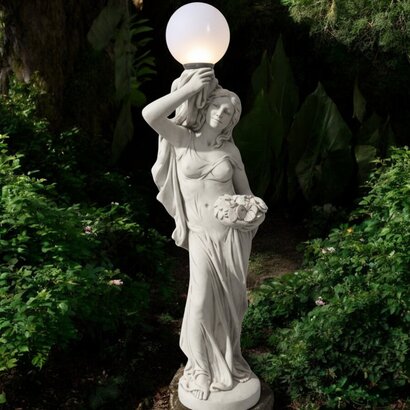 Statue Lampadaire Femme portant un Globe à droite