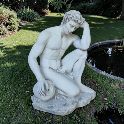 Statue de jardin en pierre  homme avec une cruche