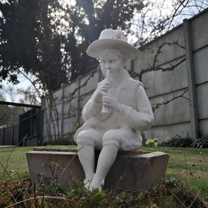 statue le joueur de flûte