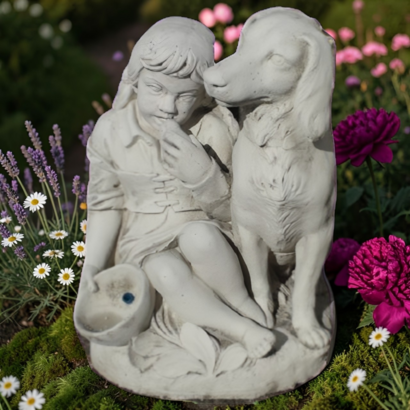 STATUE FILLETTE ASSISE PRES DE SON CHIEN
