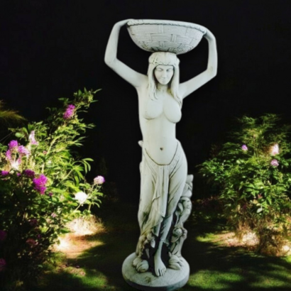 Statue femme en pierre La Porteuse de Panier