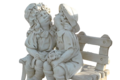 STATUE ENFANTS BISOU AMOUREUX SUR LE BANC