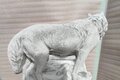 statue loup debout