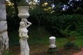 Statue de jardin en pierre Femme portant un Vase sur la Tête(Bras gauche)