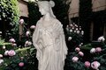Statue de jardin en pierre Femme Saison été