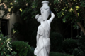Statue Femme avec jarre et cruche