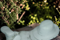 Statue Petit Garçon Lisant un Livre